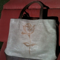 Hand bag